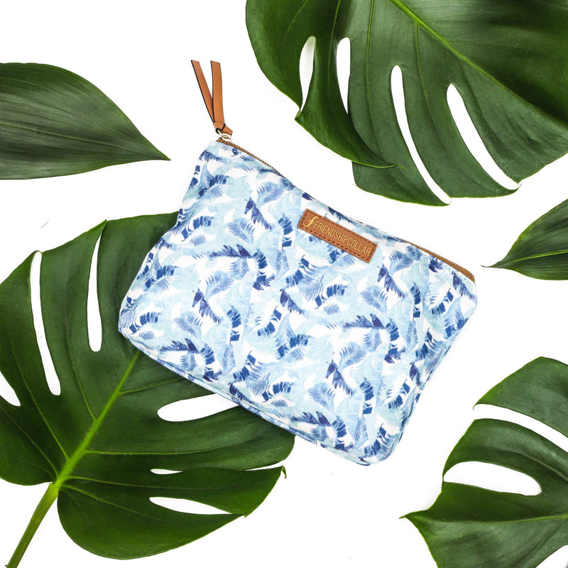 Island Vibes Pouch Bag🌴