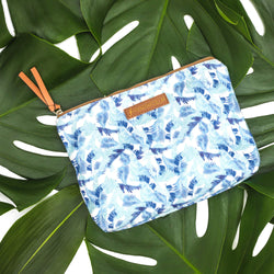 Island Vibes Pouch Bag🌴